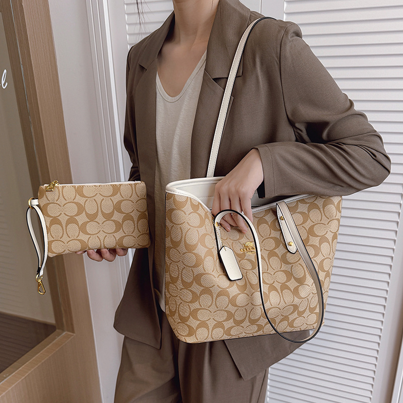 Luxury Bags Tote - 럭셔리 디자이너 여성용 숄더백 대용량 실용적인