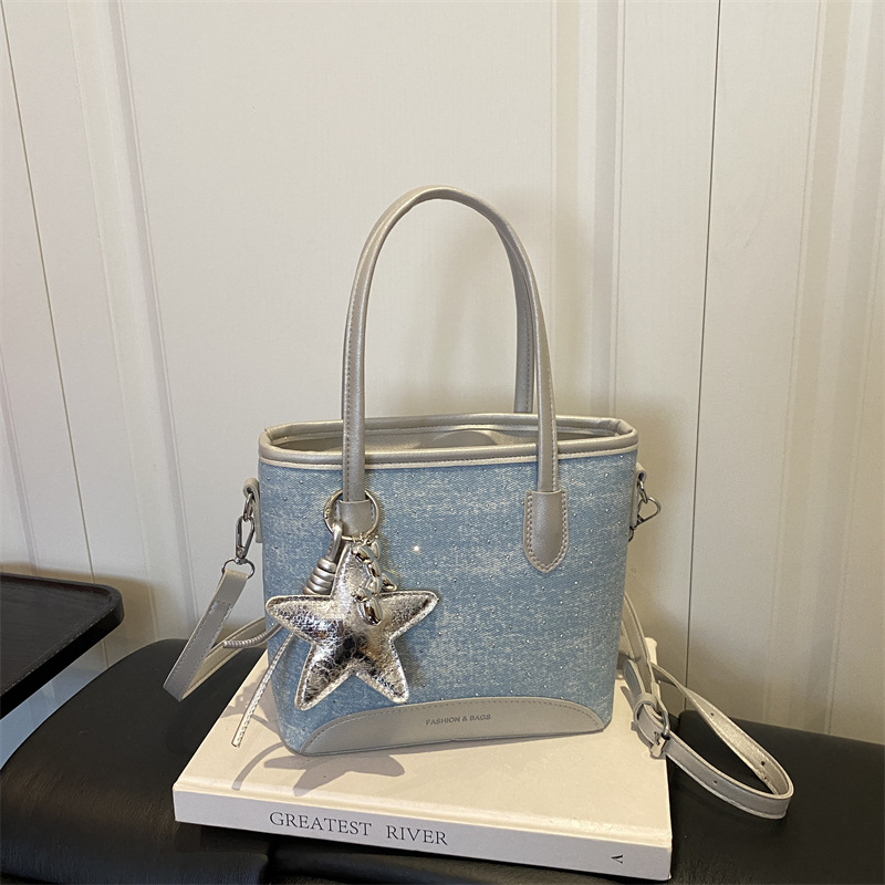 Luxury Bags Denim - 데님 언더암 쇼퍼 토트백 대용량 디자이너