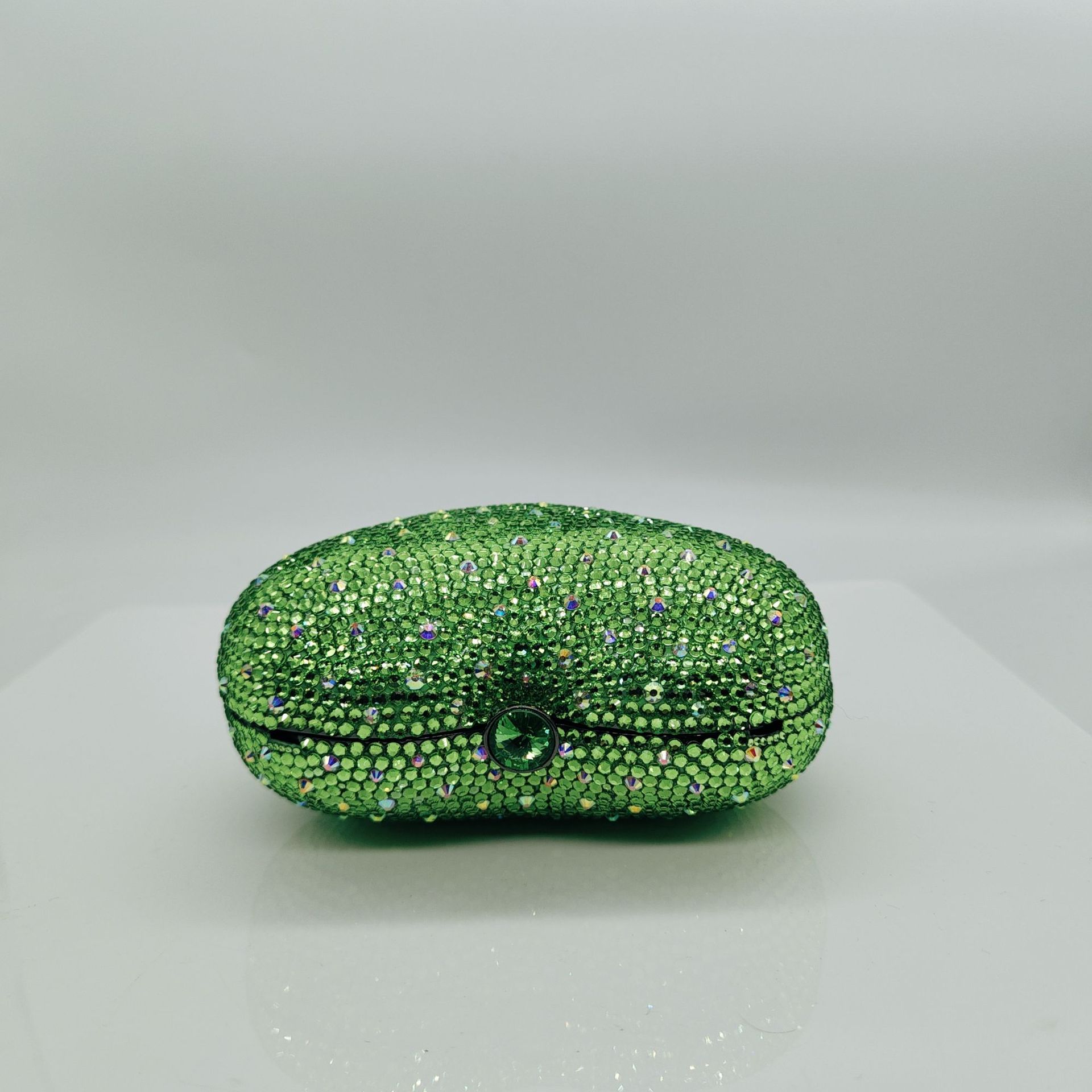 하이 엔드 하트 모양 여성 크리스탈 이브닝 백 WHTU - Luxury Bags Blue 리뷰 및 가격