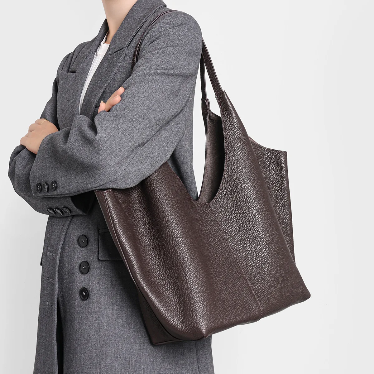 2026 새로운 유행 여성용 대용량 겨드랑이 가방 유명 - Luxury Bags Buy 리뷰 및 가격
